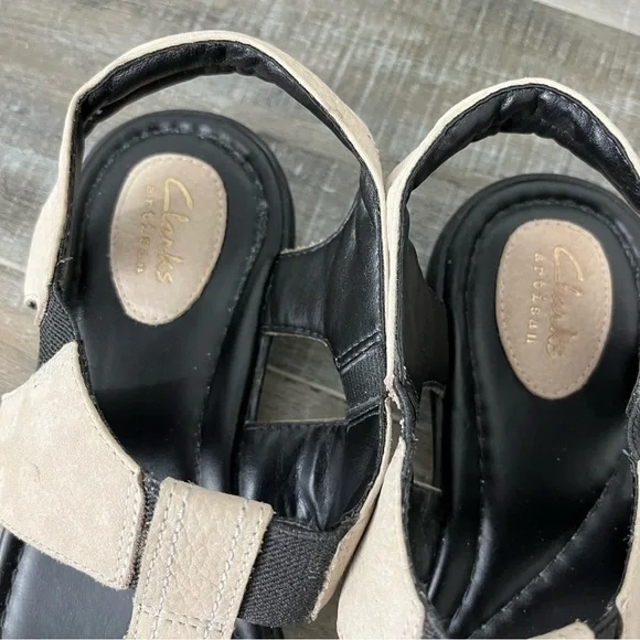CLARKS Reid Delmar Nubuck Light Tan Leather Sandal Size 9 - Picture 7 of 9